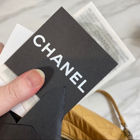 CHANEL Lambskin Sharpei N/S Classic Beige - Picture 8 of 8